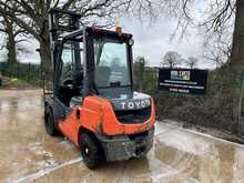 Toyota 02-8FDF30 Forklift 