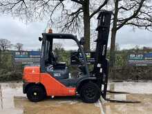 Toyota 02-8FDF30 Forklift 
