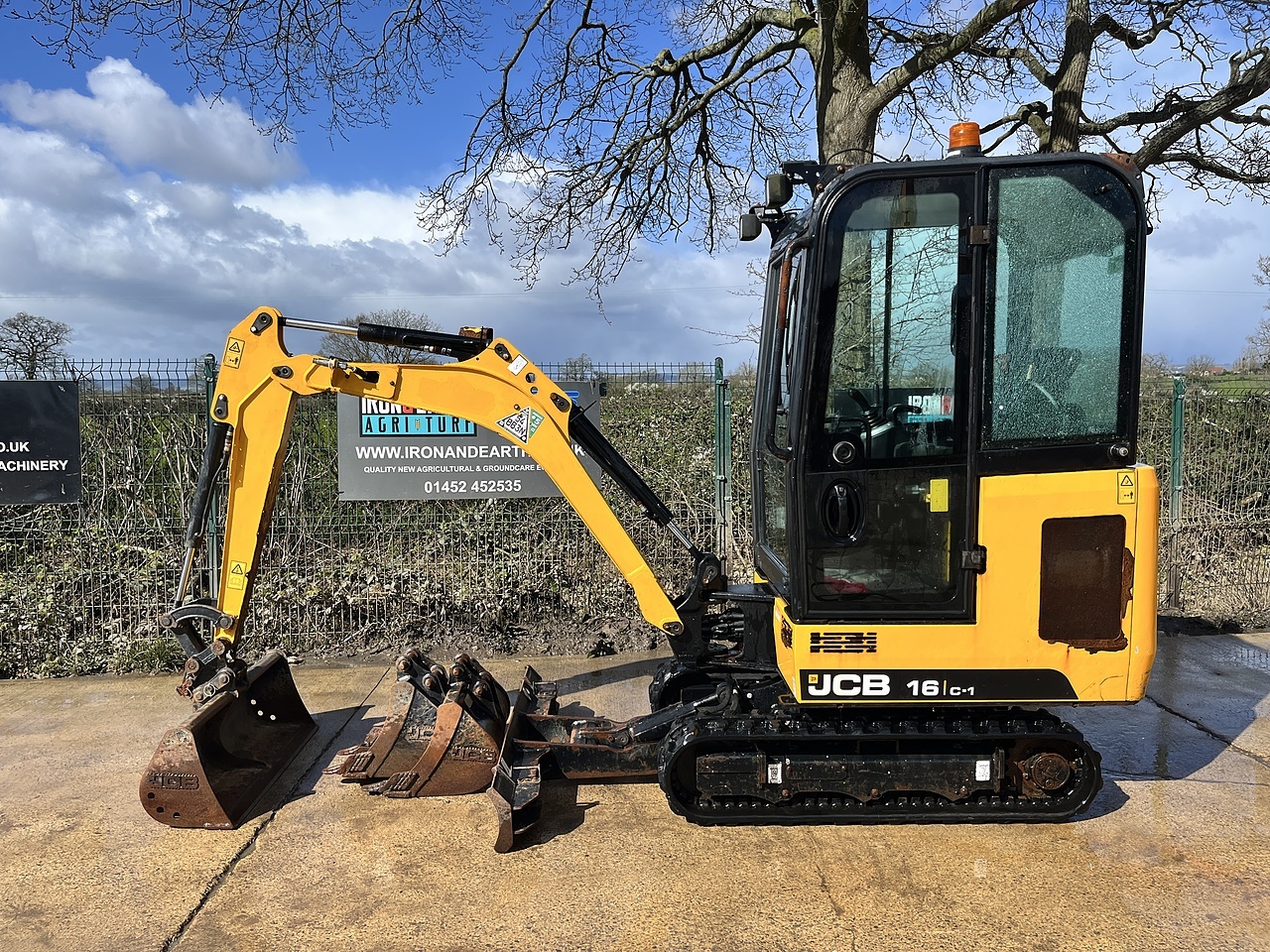 JCB 2021 Excavator