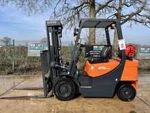 Doosan G25GP Forklift 