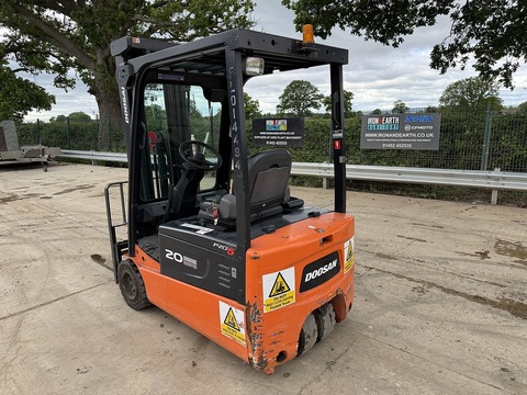2014 Forklift
