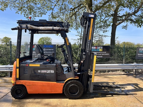 2016 Forklift Electric