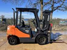 Doosan D30S-5 Forklift 