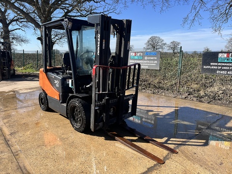 2013 Forklift