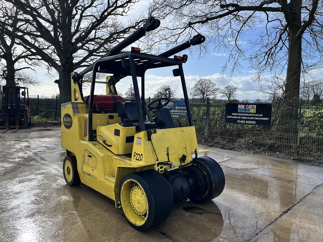 2016 Hoist F220B Lift Truck other for sale in Berkeley, Gloucestershire — photo 5