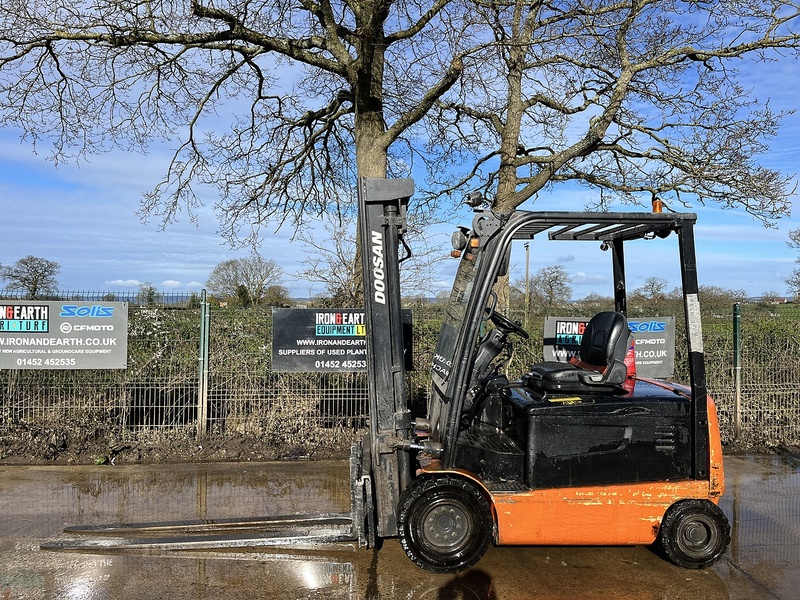 2007 Forklift