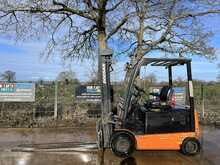 Doosan B25X-5 Forklift 
