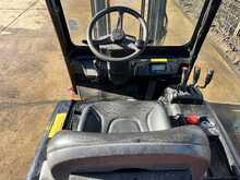 Doosan B25X-5 Forklift 