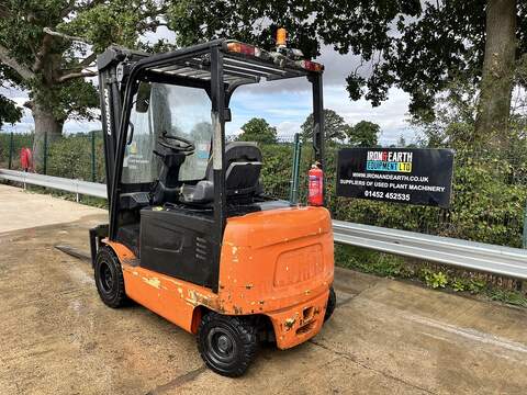 2007 Forklift