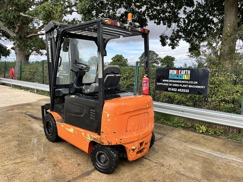 2007 Forklift