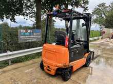 Doosan B25X-5 Forklift 