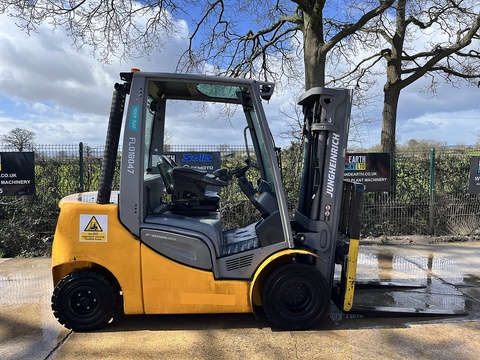 2016 Forklift
