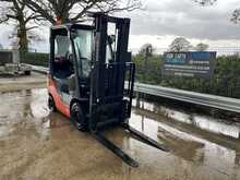 Toyota 02-8FGF18 Forklift 