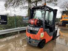 Toyota 02-8FGF18 Forklift 