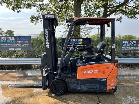 2017 Forklift Electric