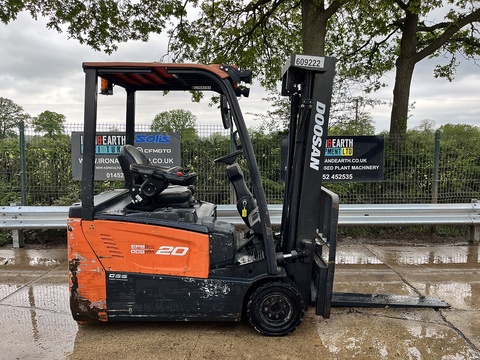 2017 Forklift Electric