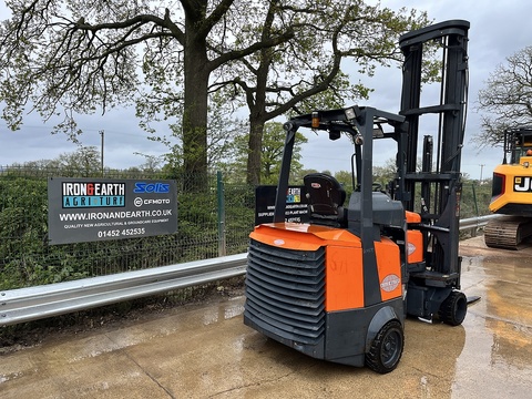 2011 Forklift
