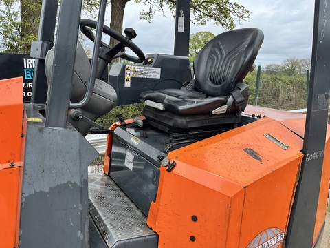 2011 Forklift