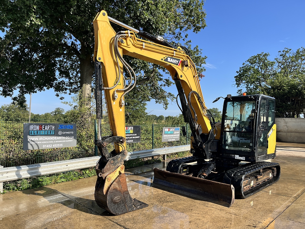 2022 Sany SY80U Excavator excavator for sale in Berkeley, Gloucestershire — photo 2