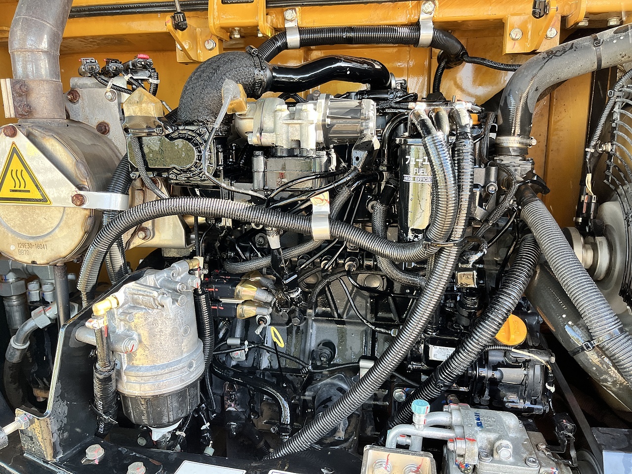 2022 Sany SY80U Excavator excavator for sale in Berkeley, Gloucestershire — photo 8