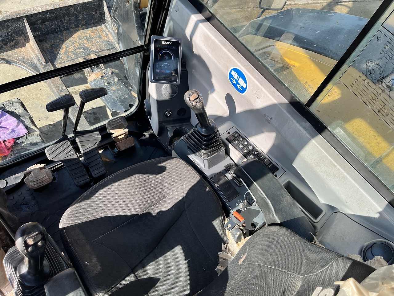 2022 Sany SY80U Excavator excavator for sale in Berkeley, Gloucestershire — photo 10