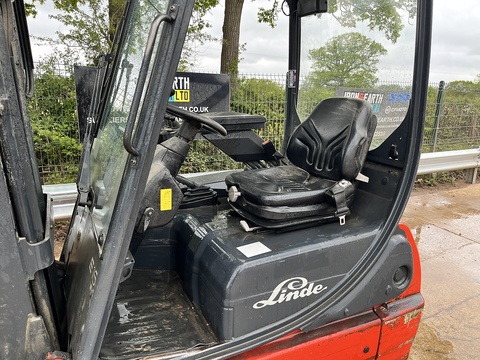 2005 Forklift Electric