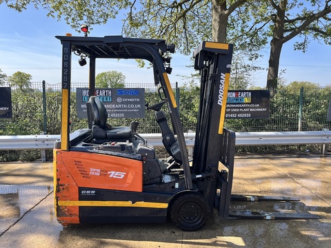 2015 Forklift Electric