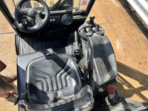 2005 Forklift