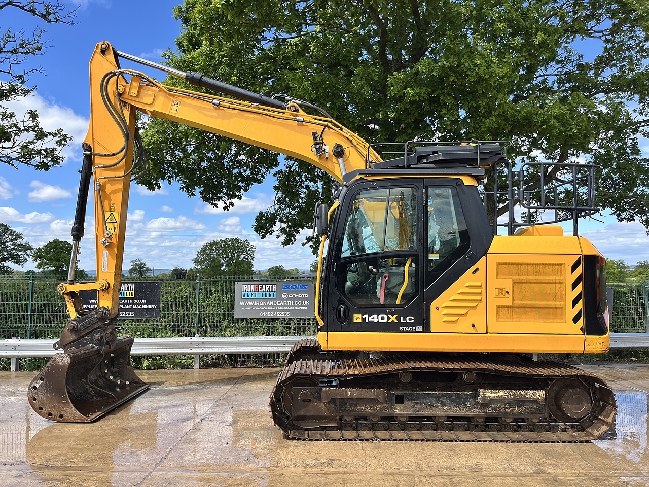 JCB 2023 Excavator