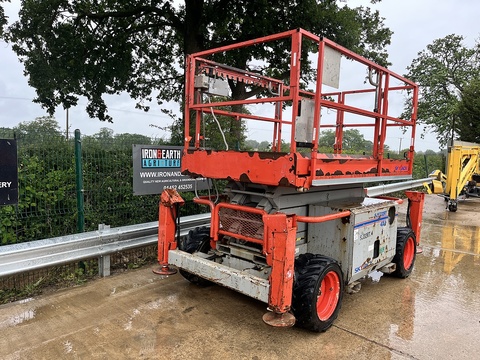 2012 Scissor Lift D