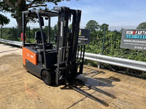 2017 Forklift