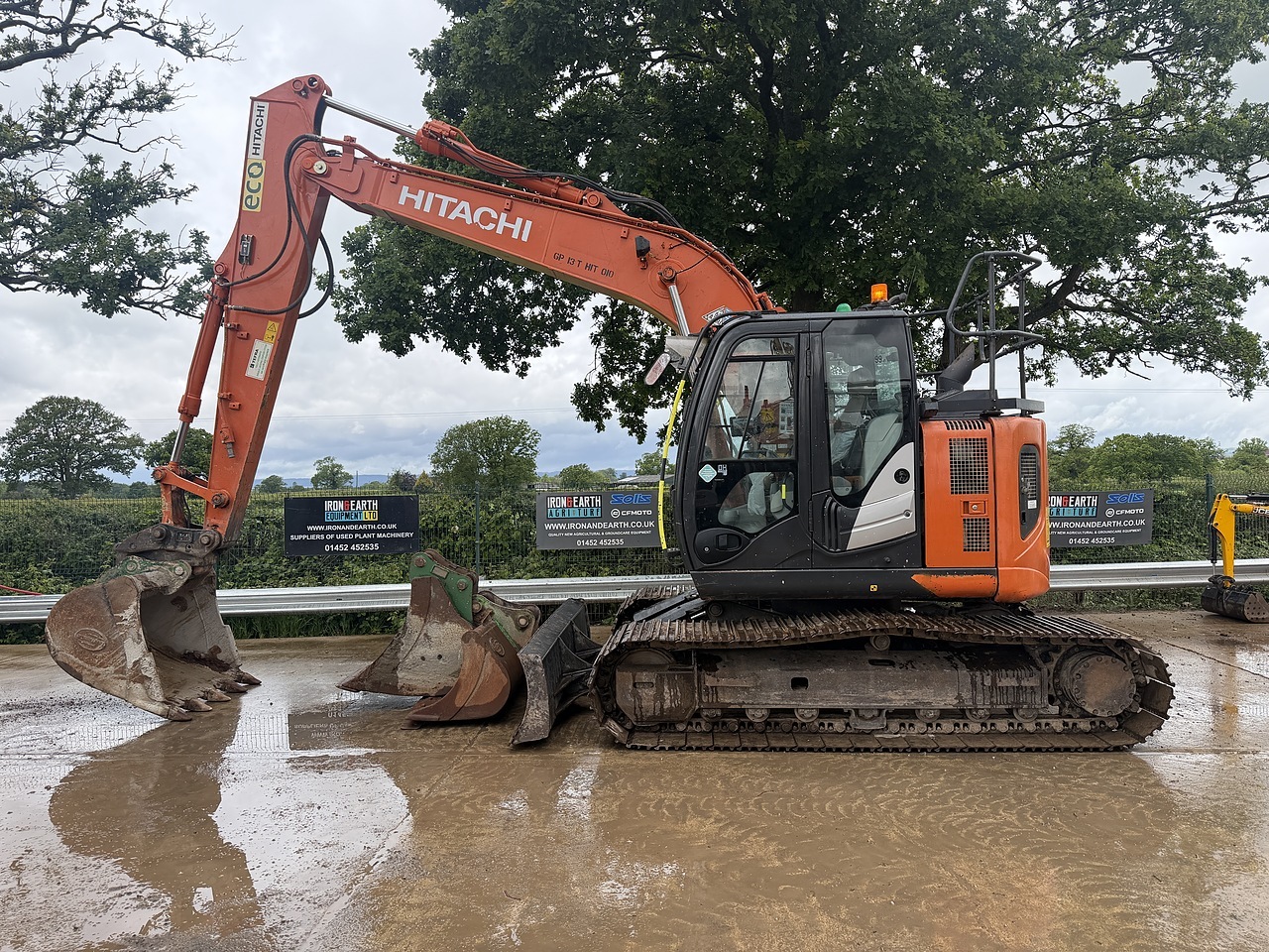 Used 2020 Hitachi ZX135 Excavator 2020 For Sale in Gloucestershire