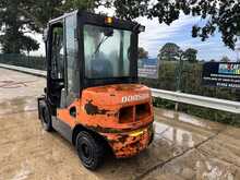 Doosan D30S-5 Forklift 