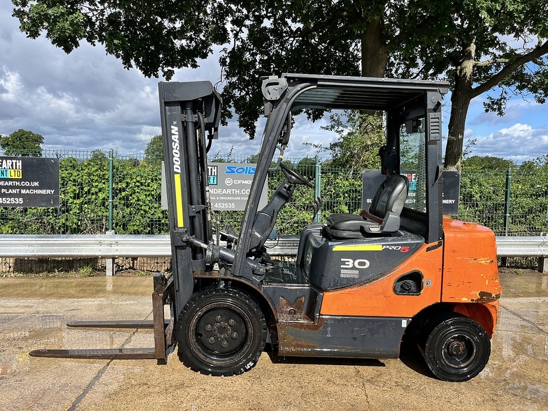 2011 Forklift