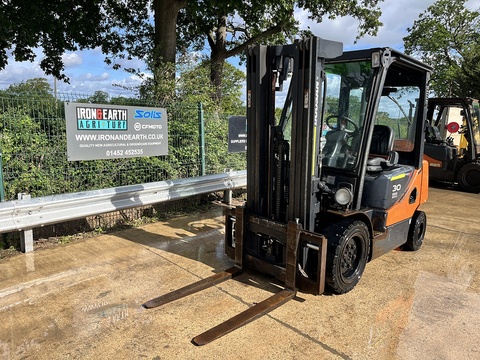 2011 Forklift