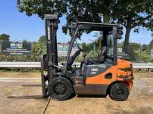 Doosan D35C-5 Forklift 
