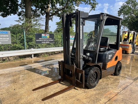 2011 Forklift