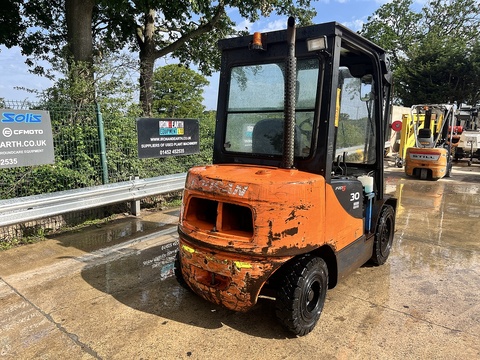2011 Forklift