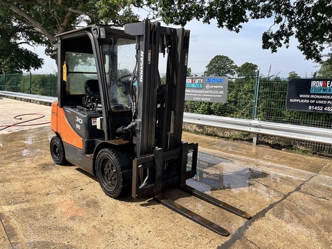 2011 Forklift