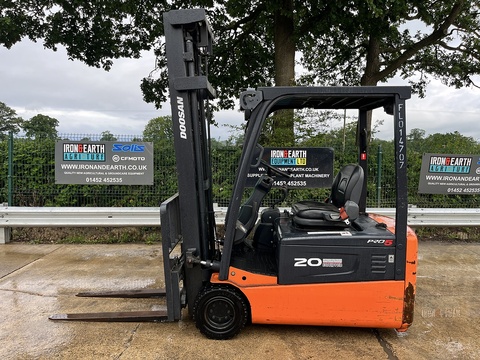 2015 Forklift