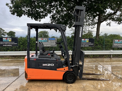 2015 Forklift