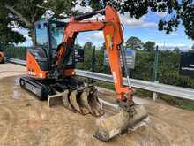 Hitachi ZX33U-6 CLR Excavator 