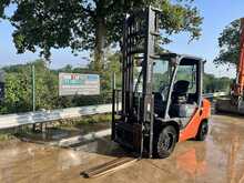 Toyota 02-8FDF30 Forklift 
