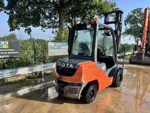 Toyota 02-8FDF30 Forklift 