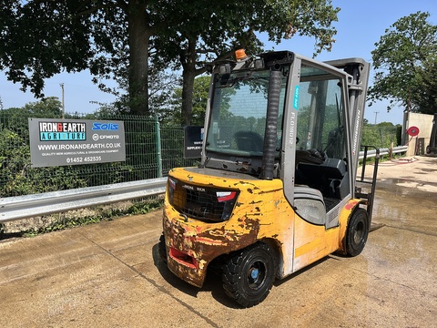 2016 Forklift