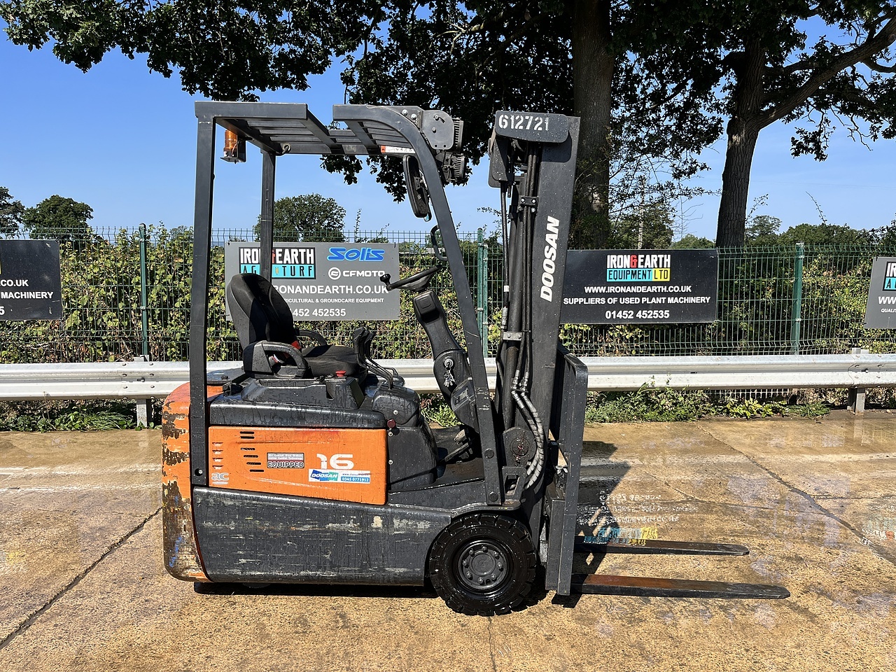 2020 Doosan B16R-7 Forklift forklift for sale in Berkeley, Gloucestershire — photo 4