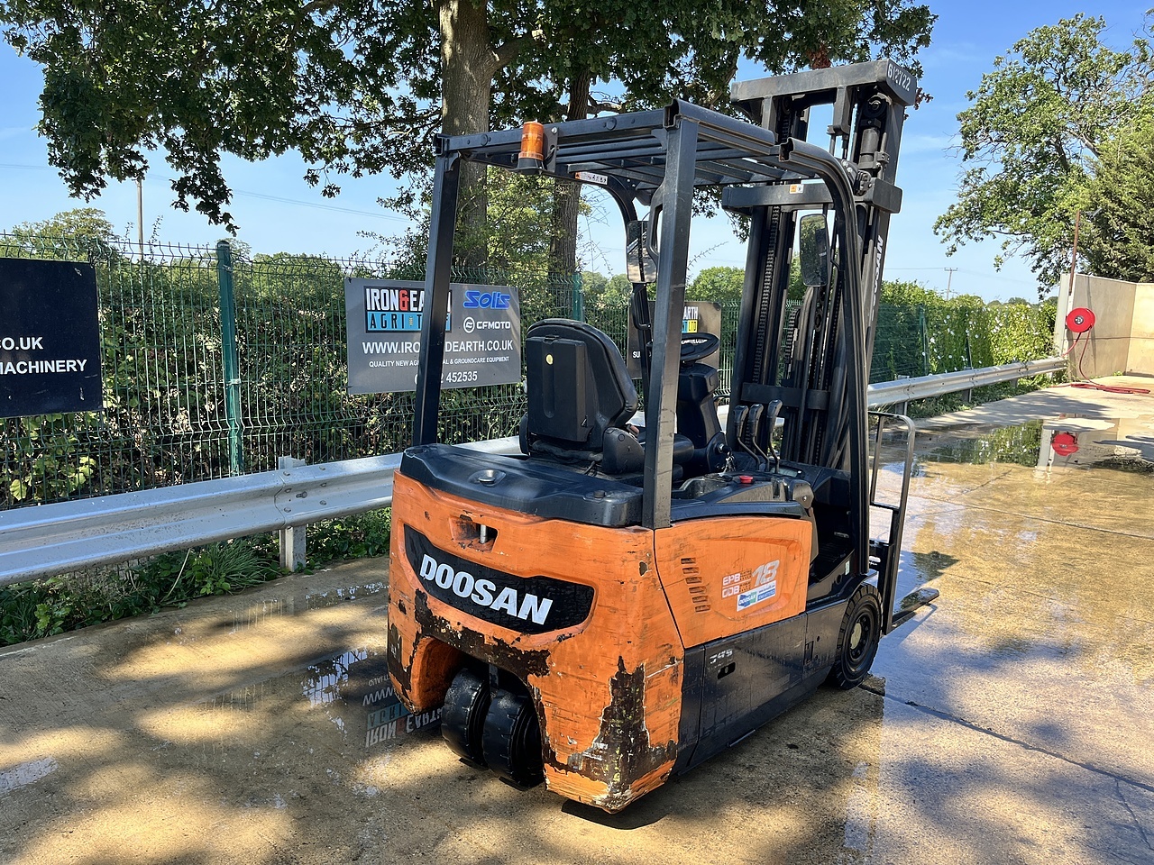 2020 Doosan B18T-7 Forklift forklift for sale in Berkeley, Gloucestershire — photo 6