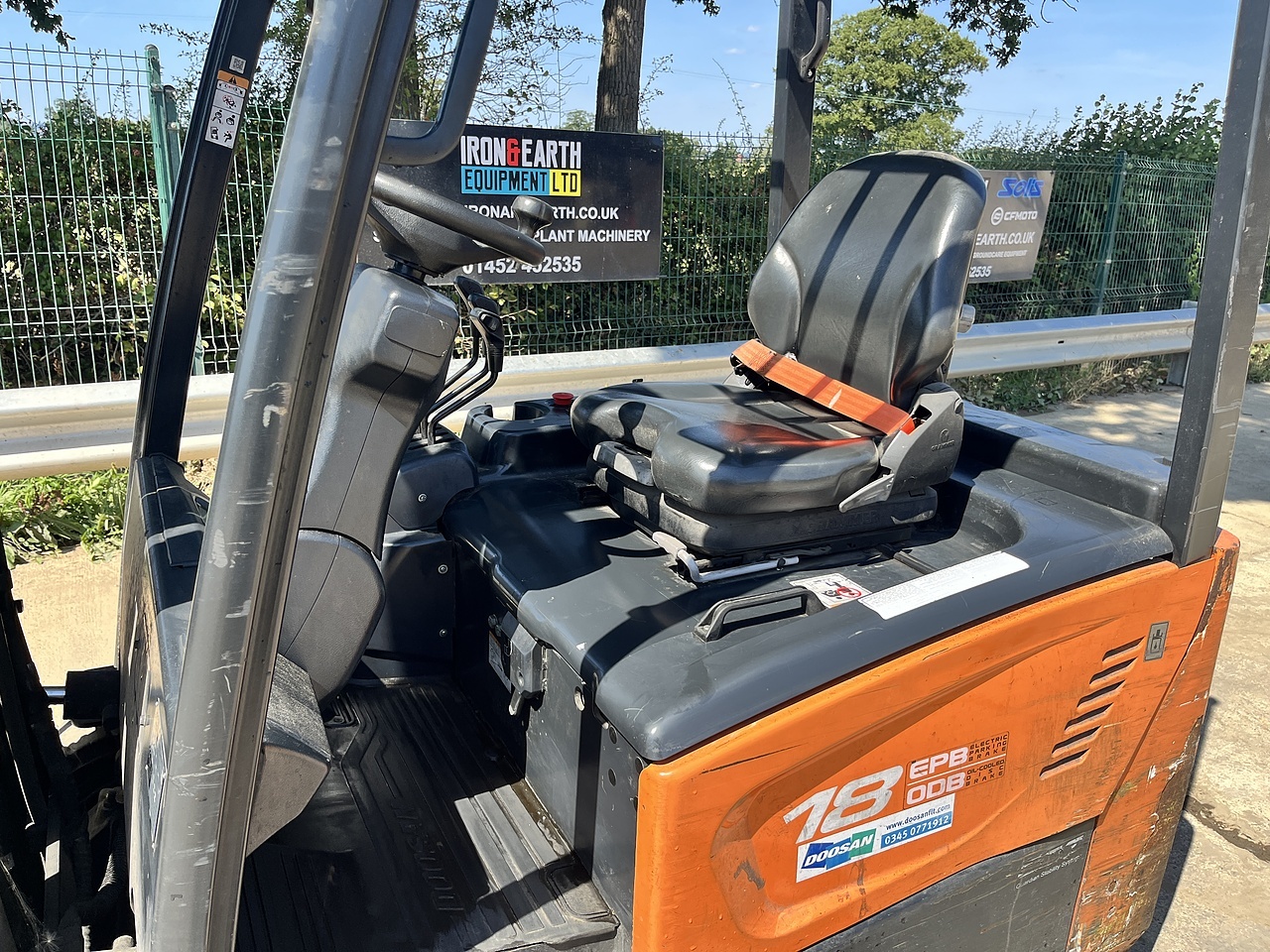 2020 Doosan B18T-7 Forklift forklift for sale in Berkeley, Gloucestershire — photo 9