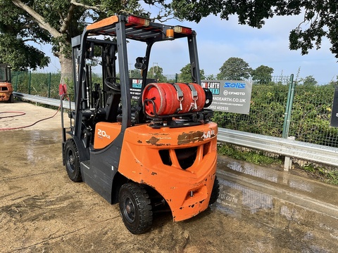 2018 1 Forklift LPG