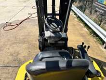 AisleMaster 20SHE Articulated Narrow Truck 